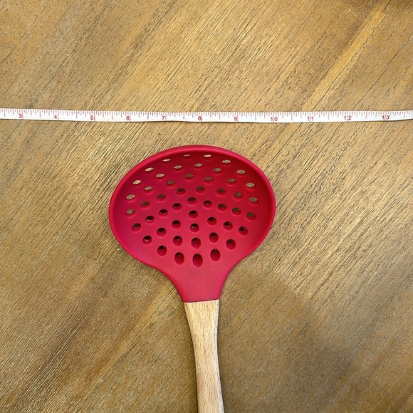 Two colander strainer kitchen tools. - Picture 12 of 13